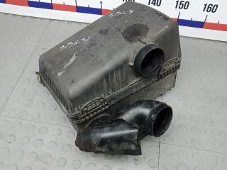 корпус воздушного фильтра Mitsubishi Pajero 3 поколение [рестайлинг] 2005, 3.2 л., дизель, АКПП, внедорожник 5 дв.
