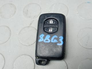 ключ-карта Toyota Prius 3 поколение [рестайлинг] 2012, 1.8 л., бензин, АКПП, хетчбэк 5 дв.