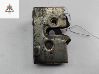 замок двери передней левой Audi 100 С3 [рестайлинг] 1989, 2.3 л., бензин, МКПП, серый, универсал, 4438370150