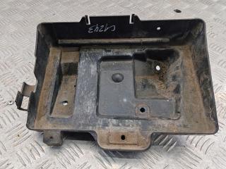 полка аккумулятора Opel Astra G 2004, 1.7 л., дизель, МКПП, белый, универсал, 24449812