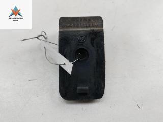 Ограничитель открывания двери задней Volkswagen Transporter T4 1995, микроавтобус, 701843311A