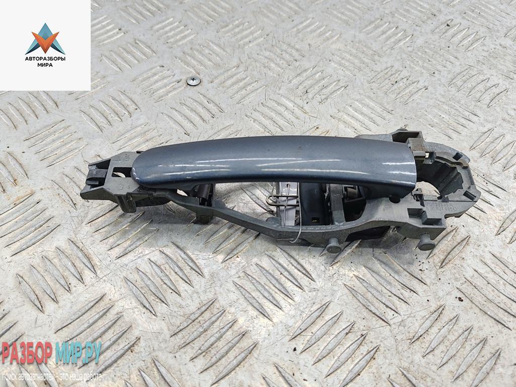 ручка наружная задняя правая Skoda Fabia 2 поколение (5J) 2009, 1.2 л., бензин, МКПП, серый, хетчбэк 5 дв., 1K0837886A - фото №1