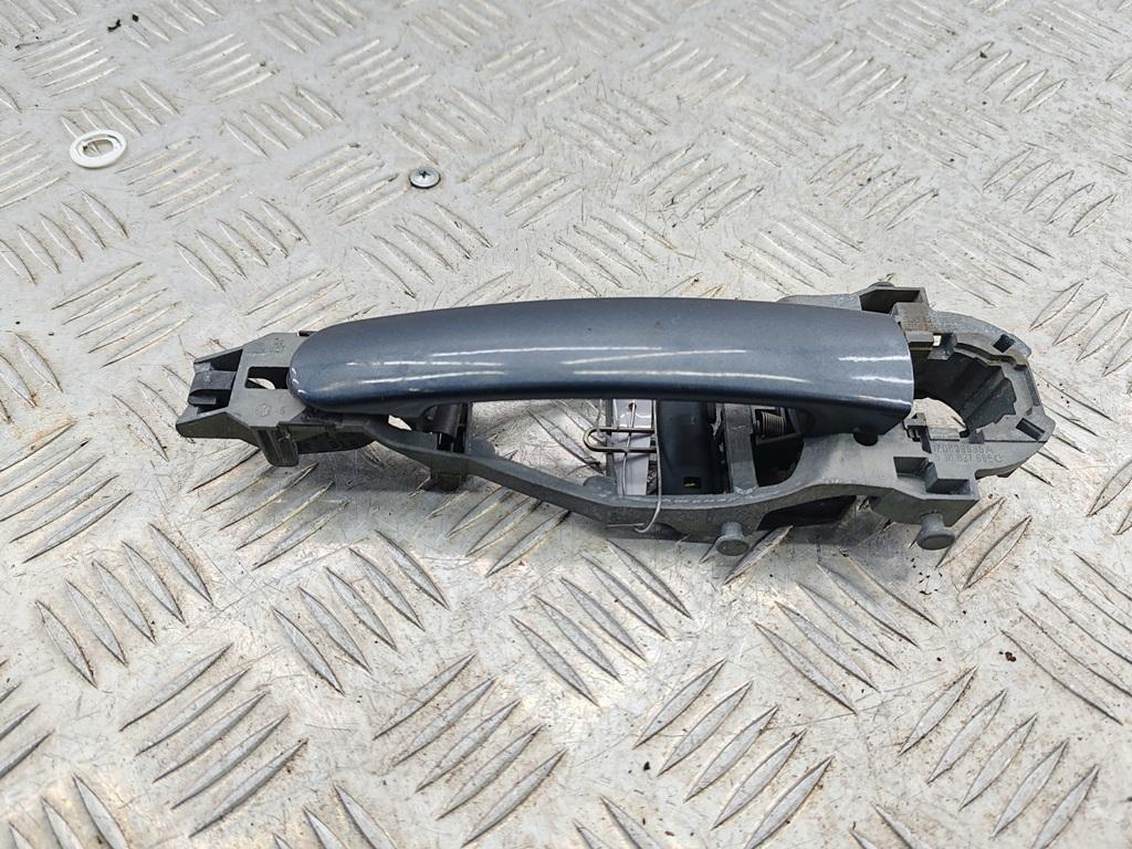ручка наружная задняя правая Skoda Fabia mk2 (5J) 2009, 1.2 л., бензин, МКПП, серый, хетчбэк 5 дв., 1K0837886A