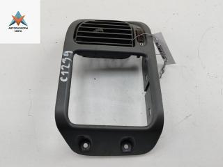 дефлектор обдува салона Volvo S40 1 поколение 1998, 1.9 л., бензин, АКПП, чёрный, универсал, 30801846