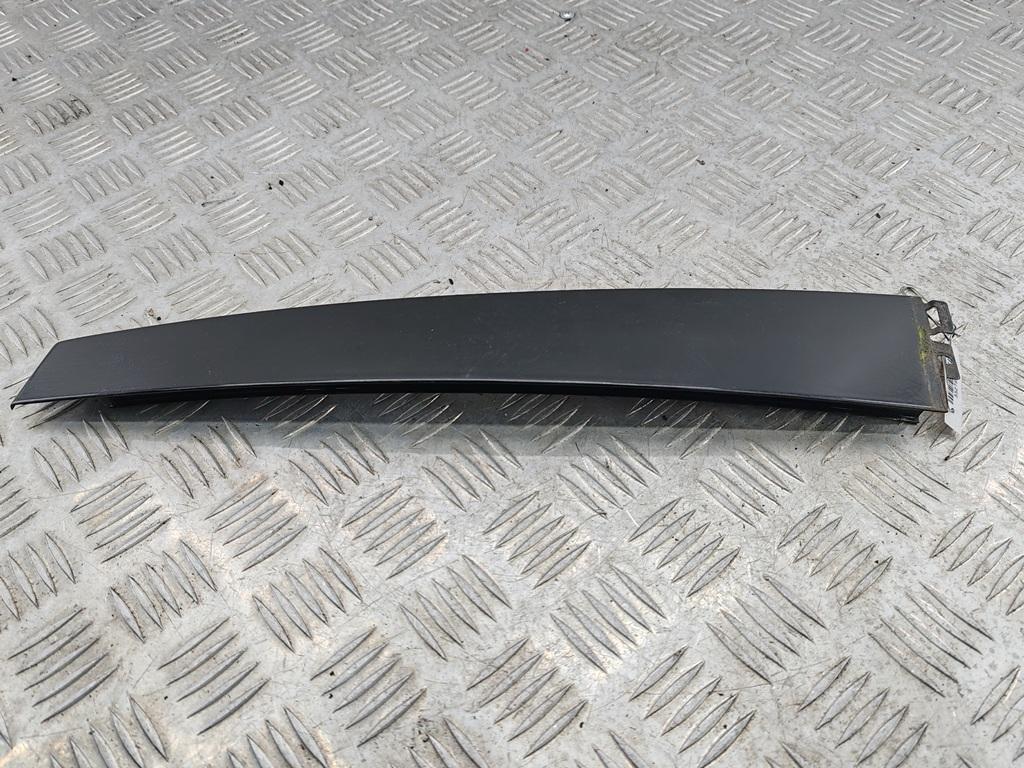 накладка двери (крышки) багажника Volkswagen Passat B5+ (GP) 2002, 1.6 л., бензин, МКПП, серый, седан, 3B0839902