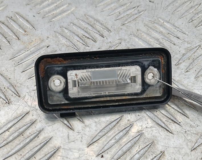 подсветка номера Volkswagen Touran 2003, 1.6 л., бензин, МКПП, синий, минивэн, 3B5943021