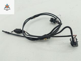 форсунка омывателя лобового стекла Volkswagen Sharan 1 поколение [2-й рестайлинг] 2003, 1.8 л., бензин, МКПП, синий, минивэн, 7M3955380