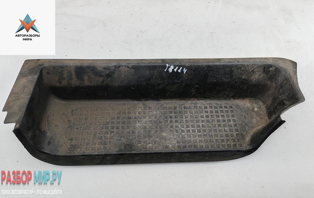 Накладка на порог внутренняя (салона) Volkswagen Transporter T4 1997, 1.9 л., дизель, МКПП, белый, микроавтобус, 701863736B - фото №1