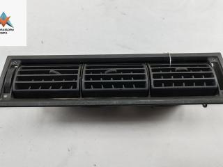 дефлектор обдува салона Volkswagen Transporter T4 1997, 1.9 л., дизель, МКПП, белый, микроавтобус, 701819709C