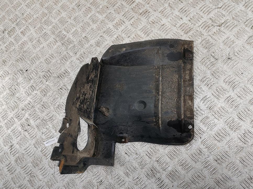 Подкрылок передний правый Mercedes-Benz C W203 2004, 1.8 л., бензин, универсал, 2038810423