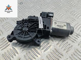 моторчик стеклоподъемника передний правый Skoda Fabia 2 поколение (5J) 2009, 1.2 л., бензин, МКПП, серый, хетчбэк 5 дв., 6Q2959801E