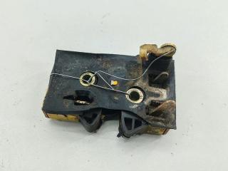замок двери передней правой Audi 100 C3 1989, 2.3 л., бензин, МКПП, серый, универсал, 443937016Q