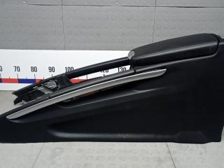 подлокотник Mercedes-Benz GL-Класс X164 2007, 3.0 л., GL320 CDI, дизель, АКПП, внедорожник 5 дв.