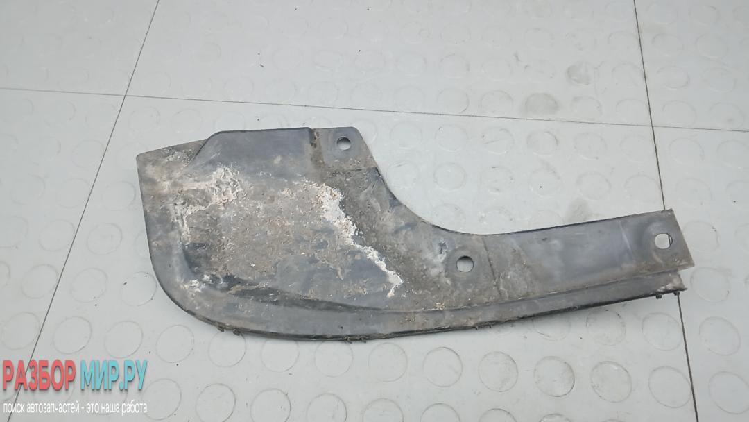 брызговик Toyota Prius 2 поколение 2007, 1.5 л., электро, АКПП, хетчбэк 5 дв. - фото №1