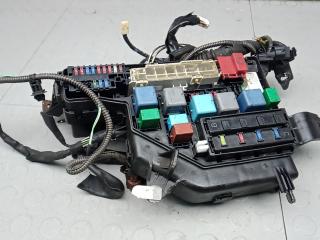 блок предохранителей Toyota Prius 2 поколение 2007, 1.5 л., электро, АКПП, хетчбэк 5 дв.