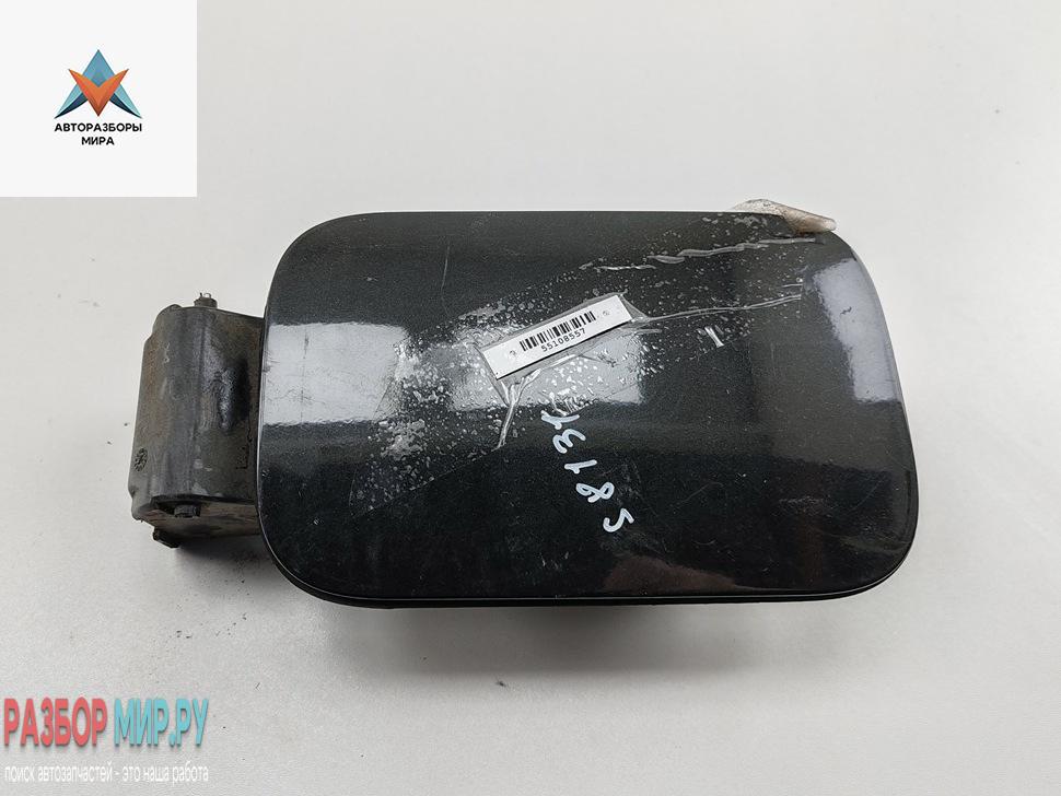 лючок топливного бака Renault Scenic 2 поколение 2005, 1.6 л., бензин, МКПП, чёрный, минивэн, 8200389403 - фото №1