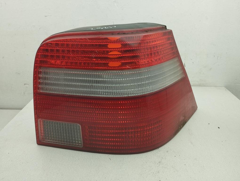 фонарь задний правый Volkswagen Golf-4 2003, 1.4 л., бензин, МКПП, синий, хетчбэк 3 дв.