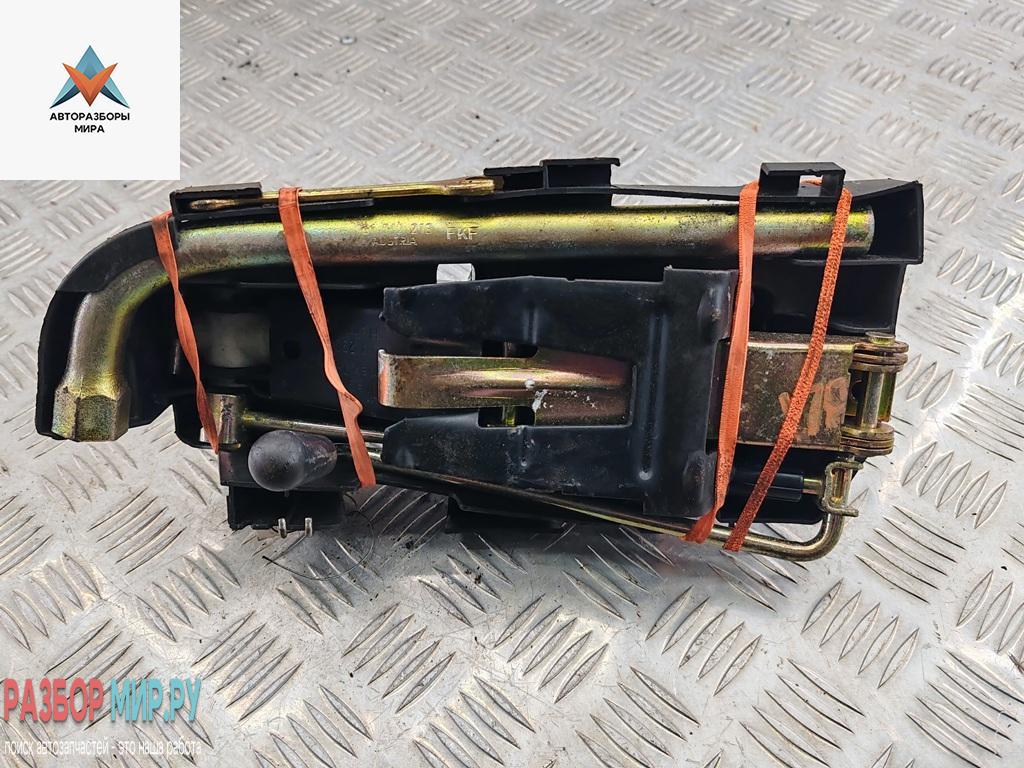 домкрат Volkswagen Golf 3 поколение 1993, 1.8 л., бензин, МКПП, красный, хетчбэк 5 дв. - фото №1