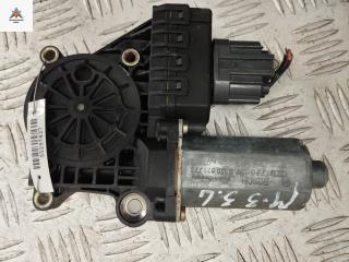 моторчик стеклоподъемника задний левый Ford Mondeo 3 поколение [рестайлинг] 2003, 2.0 л., МКПП, универсал, 0130821773