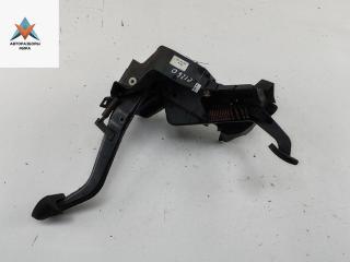 узел педальный (блок педалей) Mercedes-Benz C-Класс W203/S203/CL203 2002, 2.2 л., дизель, МКПП, чёрный, универсал, A2032901219