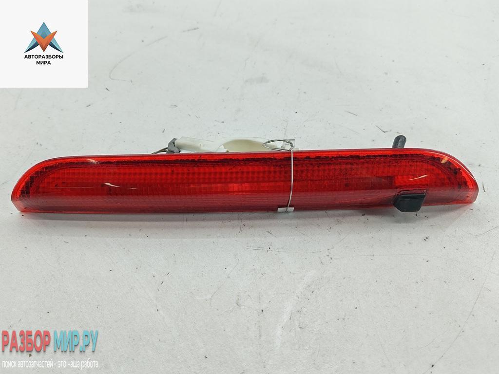 стоп-сигнал Ford S-Max 1 поколение 2006, 2.0 л., дизель, МКПП, серый, минивэн, 89028119 - фото №1