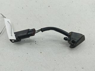 форсунка омывателя лобового стекла Ford Focus I 2003, 1.8 л., бензин, МКПП, чёрный, хетчбэк 5 дв., XS4117666A
