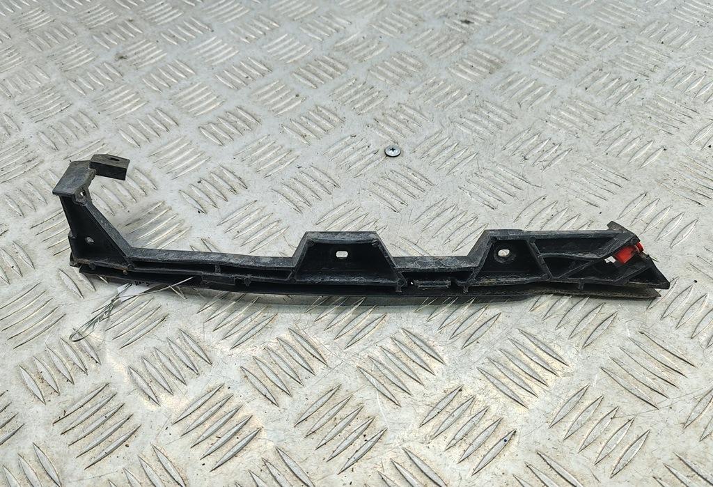кронштейн переднего бампера Opel Vectra C 2005, 2.2 л., бензин, МКПП, чёрный, хетчбэк 5 дв., 13140761