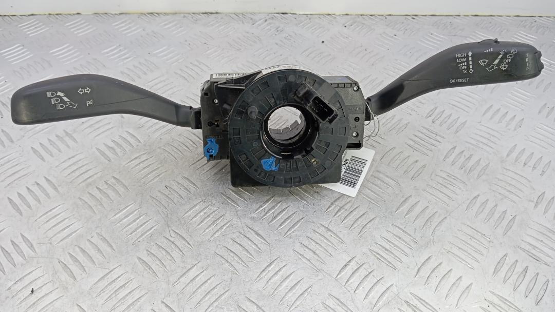 переключатель подрулевой Skoda Fabia 2011, 1.6 л., дизель, МКПП, универсал, 6Q0959653B, 6Q0953503DQ, 6Q0953513AJ