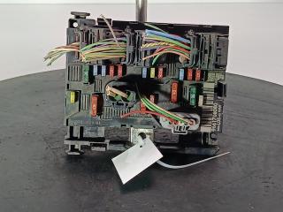 блок предохранителей Citroen C4 1 поколение 2006, цвет, 9661708080