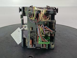 блок предохранителей Peugeot 307 1 поколение 2003, цвет, 9650664180