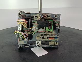 блок предохранителей Peugeot 307 1 поколение 2003, цвет, 9650664180