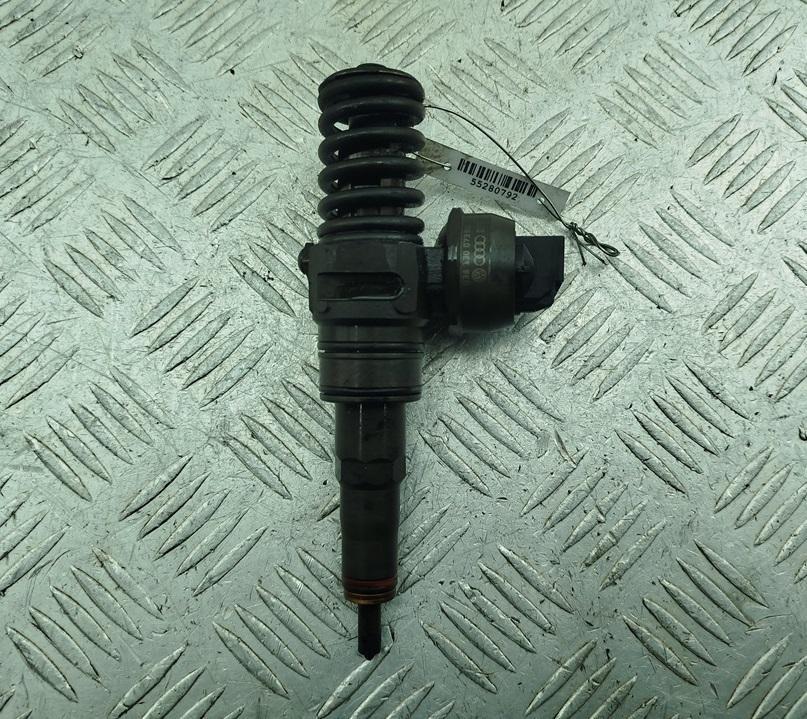 форсунка Volkswagen Passat B6 2006, 2.0 л., дизель, МКПП, синий, универсал, 038130073BQ, 0414720312 - фото №1