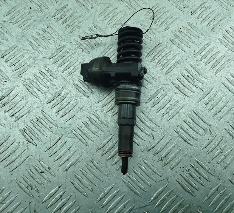 форсунка Volkswagen Passat B6 2006, 2.0 л., дизель, МКПП, синий, универсал, 038130073BQ, 0414720312
