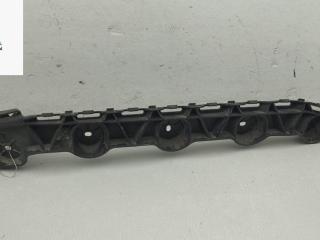 кронштейн заднего бампера Skoda Fabia mk3 (NJ) 2015, 1.2 л., бензин, МКПП, белый, универсал, 6V9807394