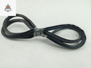 уплотнитель двери Skoda Yeti 1 поколение 2010, 2.0 л., дизель, МКПП, коричневый, внедорожник 5 дв.