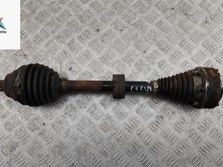 полуось передняя левая (приводной вал, ШРУС) Skoda Yeti 1 поколение 2010, 2.0 л., дизель, МКПП, коричневый, внедорожник 5 дв.