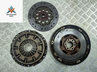 маховик Audi A6 4B/C5 1997, 1.8 л., бензин, МКПП, красный, седан