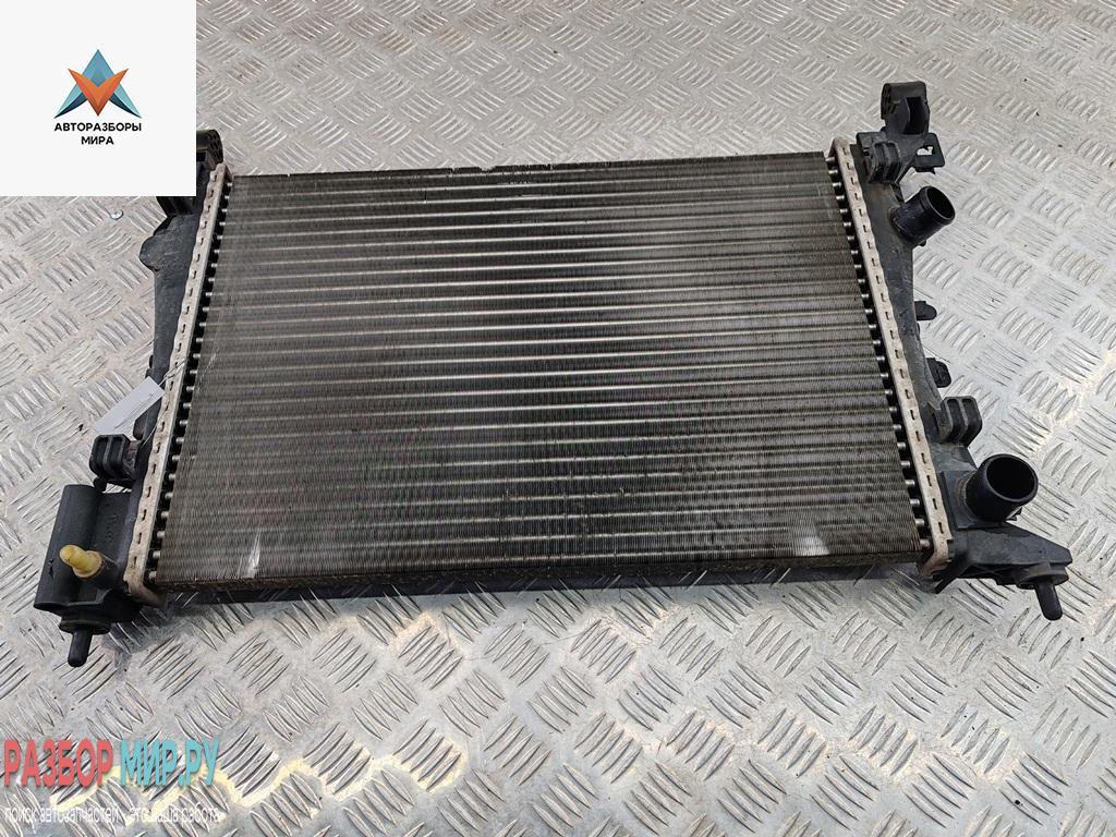 радиатор охлаждения Opel Corsa D 2007, 1.2 л., бензин, робот, серый, хетчбэк 5 дв., 55701408 - фото №1