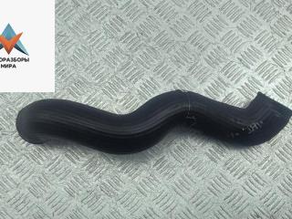 патрубок интеркулера Volvo S60 1 поколение 2002, 2.4 л., дизель, МКПП, чёрный, седан, 30645937