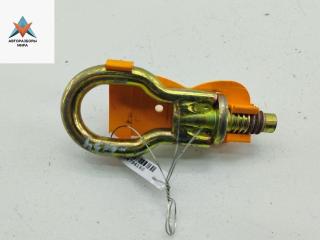 крюк буксировочный Ford Focus 1 поколение [рестайлинг] 2003, 1.8 л., бензин, МКПП, чёрный, хетчбэк 5 дв.