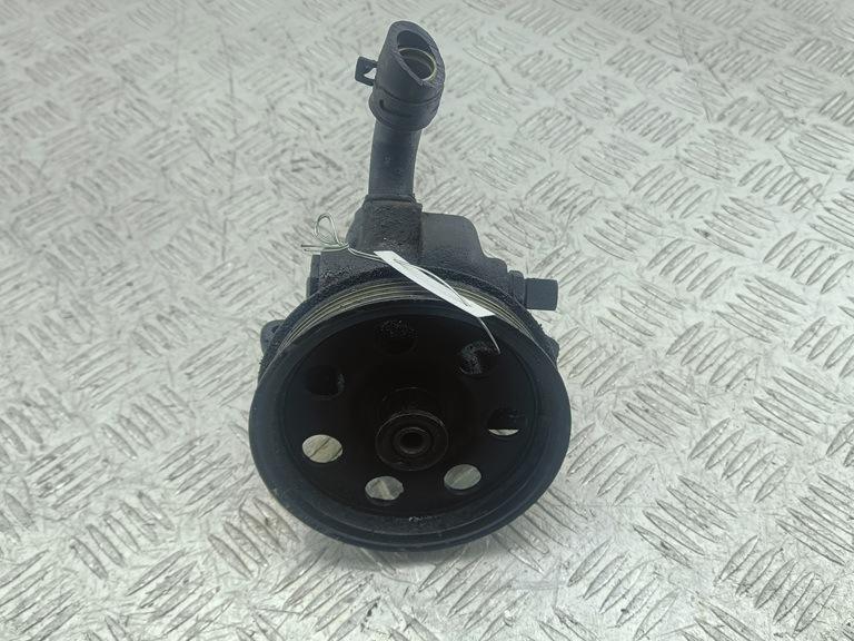 Насос гидроусилителя руля Ford Focus I 2001, 1.6 л., i, бензин, МКПП, серый, хетчбэк 5 дв., XS4E3A733AC
