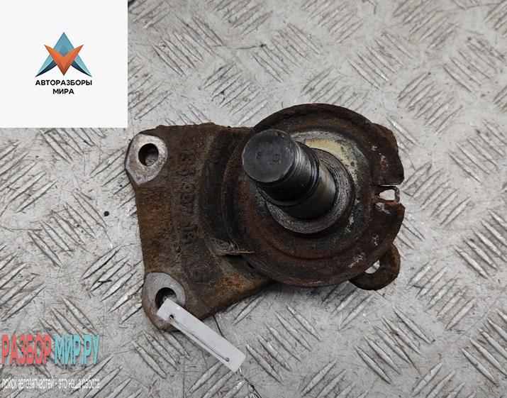 Цапфа задняя (ось ступицы) Renault Espace 4 поколение 2004, 3.5 л., бензин, АКПП, синий, минивэн - фото №1