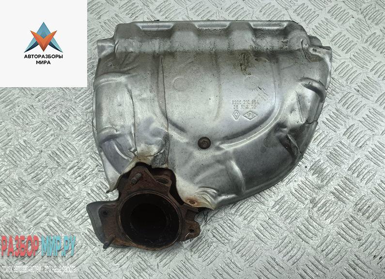 коллектор выпускной Renault Scenic 2 поколение 2005, 2.0 л., бензин, минивэн - фото №1