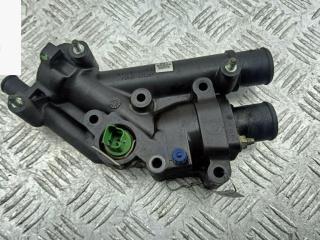 фланец (тройник) системы охлаждения Peugeot 407 1 поколение 2004, 2.2 л., бензин, МКПП, синий, седан, 9645162480, 9646773780