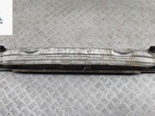 усилитель бампера переднего Audi A6 4F/C6 2007, 2.7 л., дизель, МКПП, серый, универсал, 4F0807111