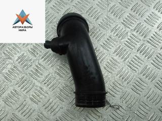 патрубок воздушного фильтра Audi A4 B5 1996, 1.8 л., бензин, 058133357A