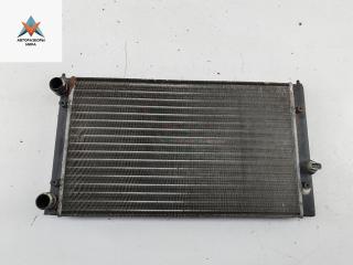 радиатор охлаждения Volkswagen Golf 3 поколение 1993, 1.8 л., бензин, МКПП, красный, хетчбэк 5 дв.