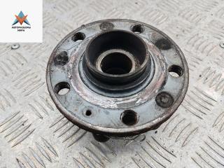 ступица передняя правая Volkswagen Passat B6 2007, 2.0 л., дизель, МКПП, чёрный, универсал