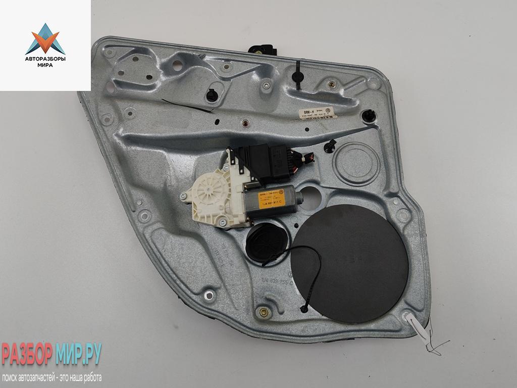 стеклоподъемник электрический задний левый Volkswagen Golf 4 поколение 1999, 1.9 л., дизель, МКПП, синий, хетчбэк 5 дв., 1J4839729G - фото №1