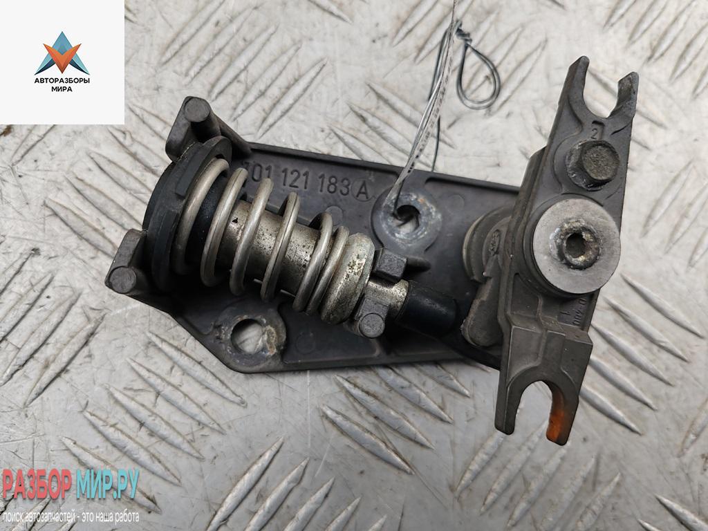 термостат Volkswagen Transporter T4 1997, 1.9 л., дизель, МКПП, белый, микроавтобус, 701121183A, 261001C - фото №1